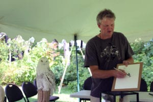 Michael Boardman gives an owl sketching demonstration